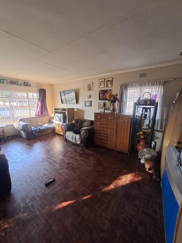 3 Bedroom Property for Sale in Vaalpark Free State